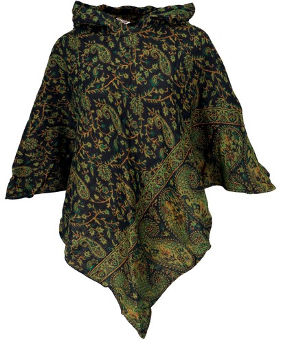 Flauschiger poncho mit - flauschiger, kapuze