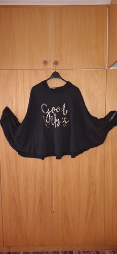 Schwarzer kapuzenpulli oder - kapuzenpulli,